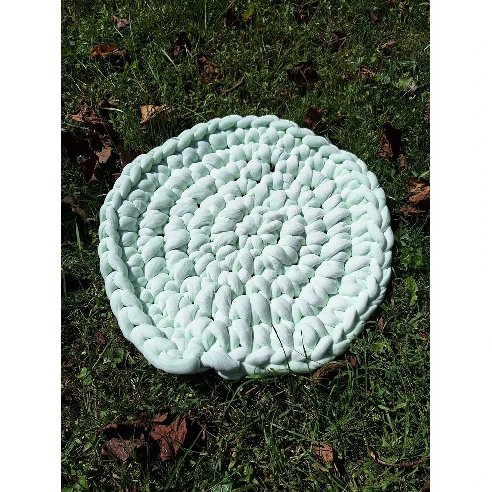 Extra soft hand made kitty mat